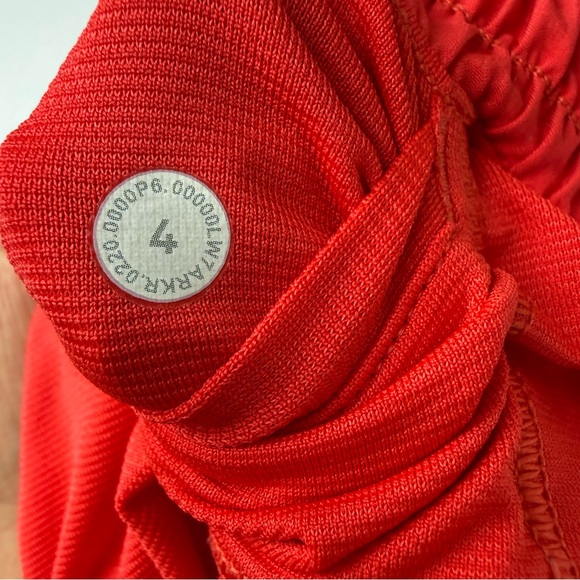 Lululemon Hotty Hot High Rise Lined Shorts Red 2.5” Size 4 Run - Picture 4 of 4